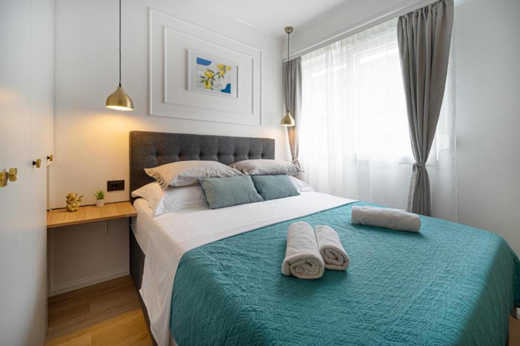 Studio Apartment Lemon & Sun Split Exterior photo